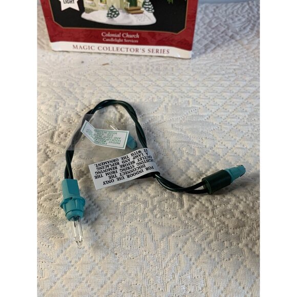Hallmark Colonial Church Magic light candlelight church with box - New - Picture 7 of 10